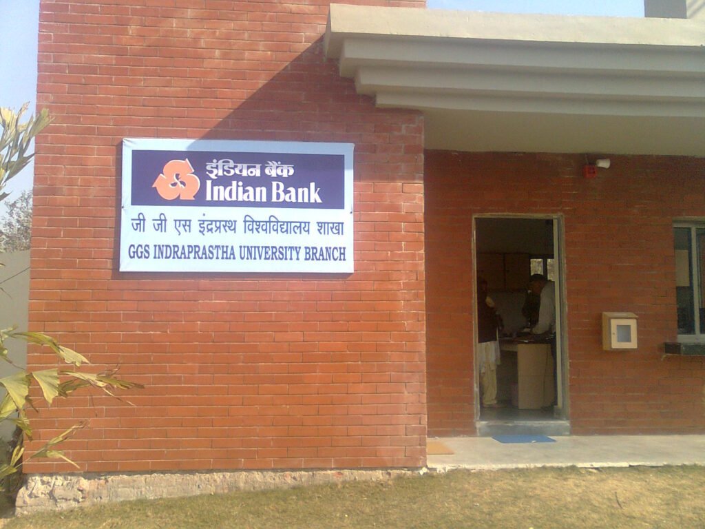 Indian bank branch exterior used as a general illustration for JAIIB eligibility
