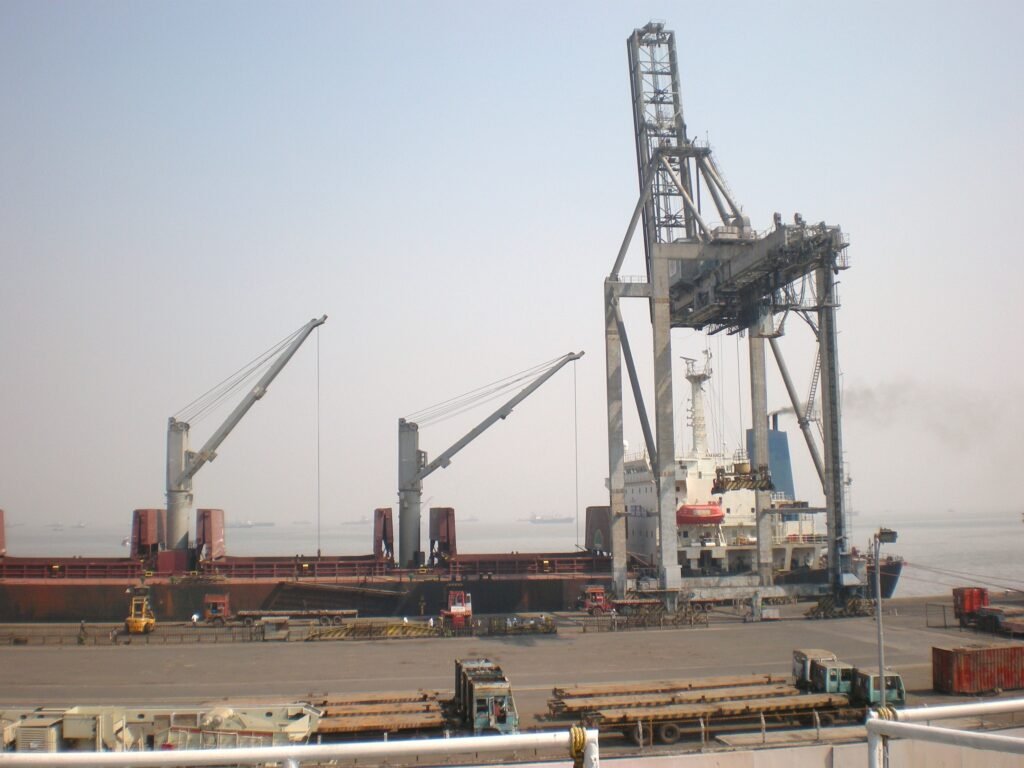 Mumbai Port Trust premises and cargo handling area for Mumbai Port Authority recruitment guide