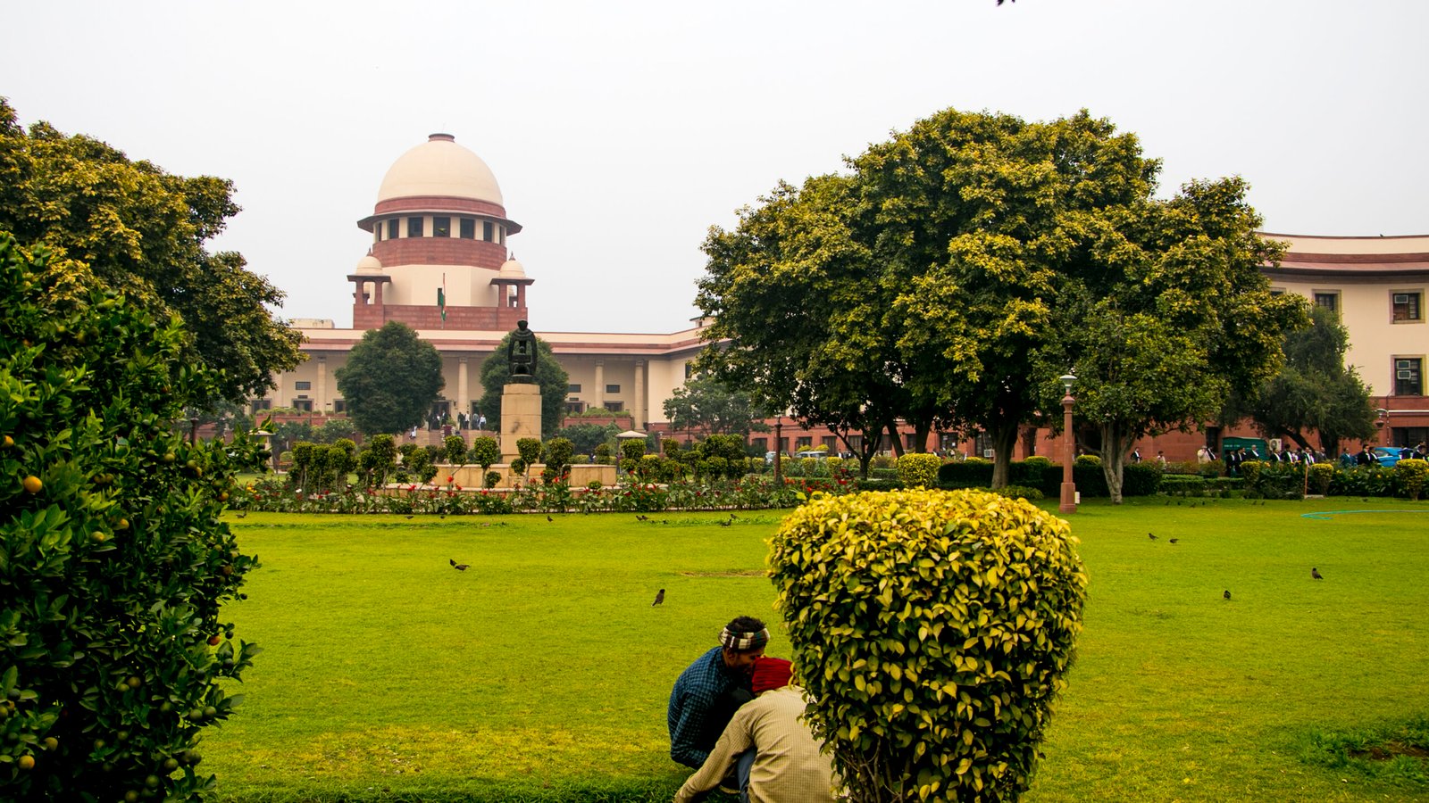 Supreme Court of India building and garden in New Delhi