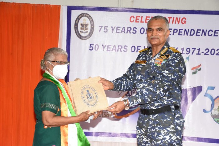 Ex-servicemen age relaxation in government jobs 2026 and veterans during an India defence welfare event